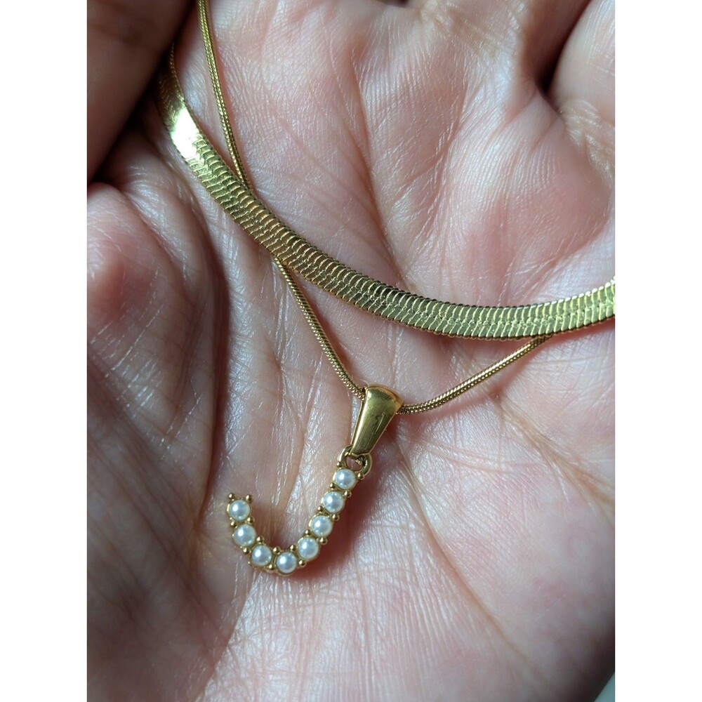 NEW Love Aero Layered Pearl "J" Necklace Waterproof Tarnish Free Gold Plated 90$ - Picture 4 of 6